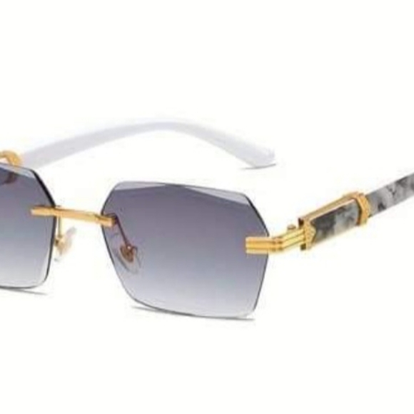 1 Dozen Box Of Fashion Sunglasses, Assorted Lens Colors, UV400 - Picture 5 of 5